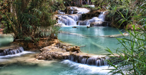 tat kuang si waterfalls