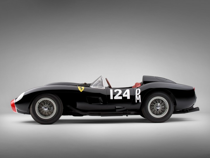 1957-Ferrari-250-Testa-Rossa